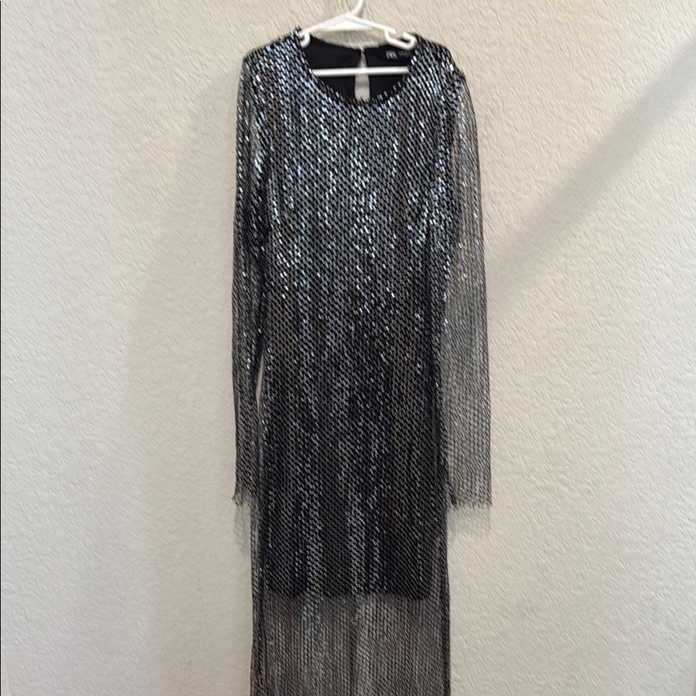 Zara fish net Elegant Black Sequin Dress size XS NWT